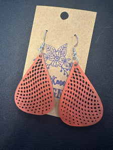 Brown Mesh Teardrop
