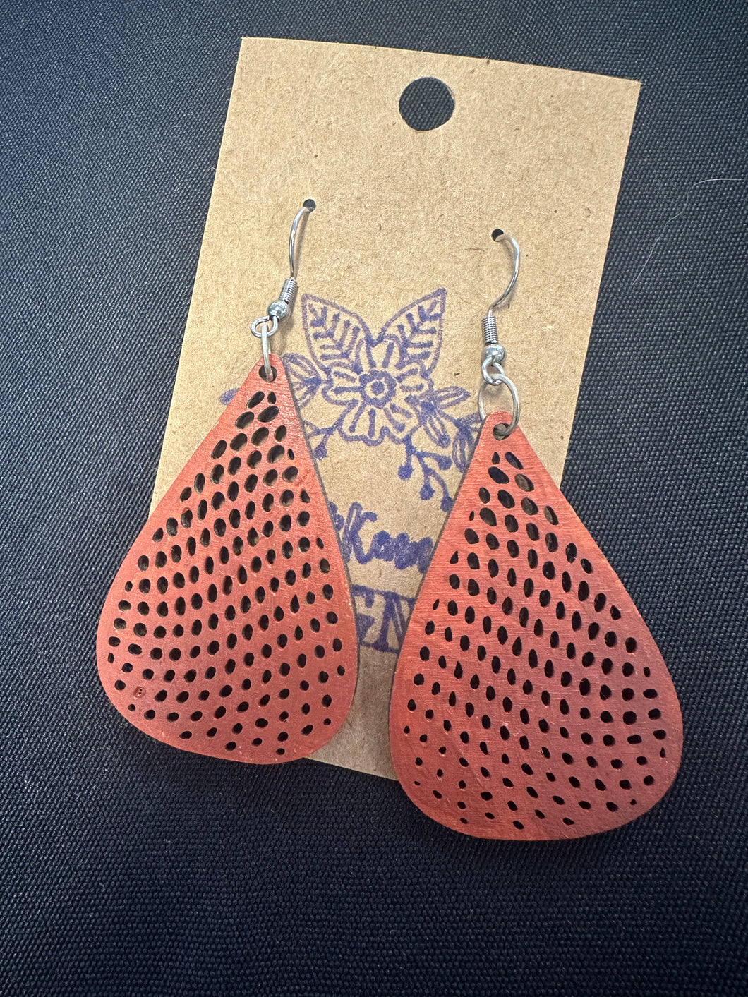 Brown Mesh Teardrop